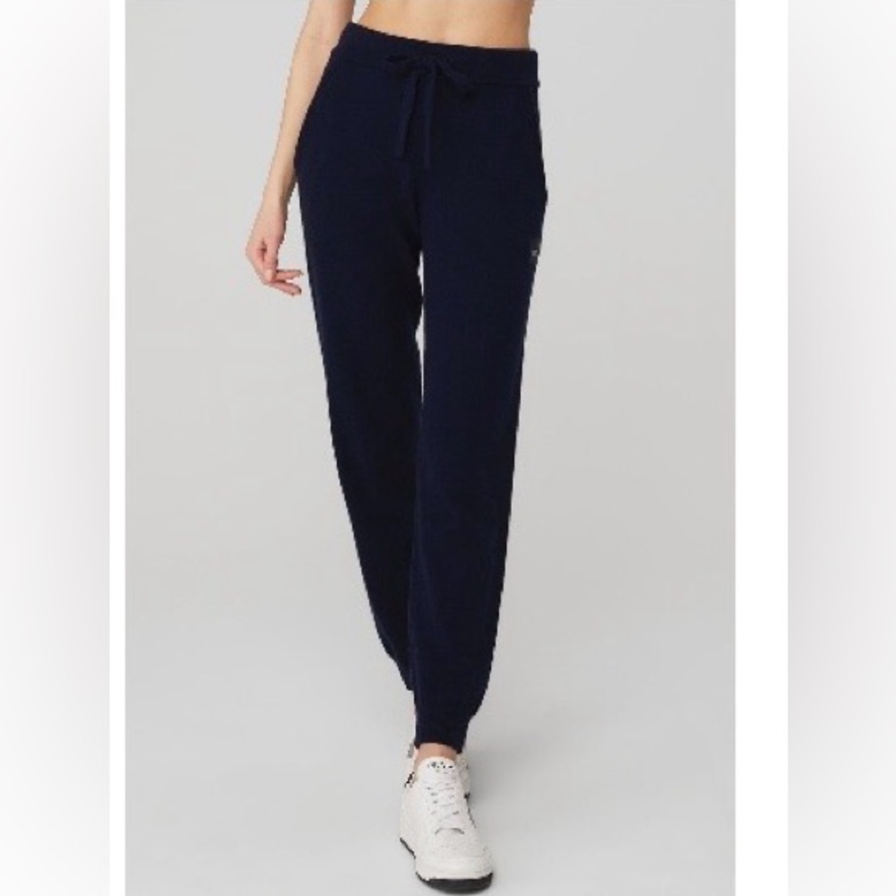 NWOT ALO Jet Set Navy Cashmere Joggers